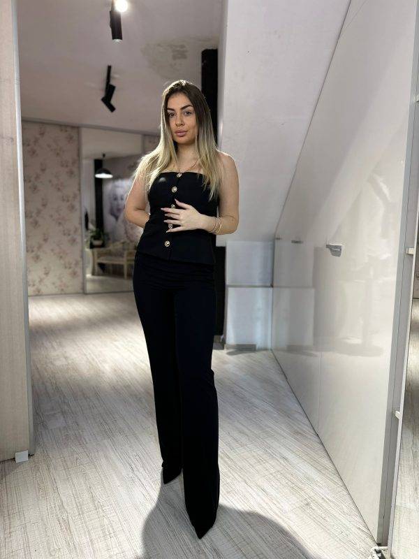 Top ana black