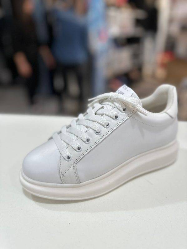Adidas alb piele naturala