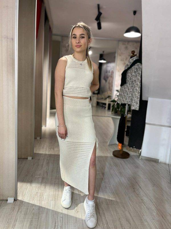 Compleu mara din tricot