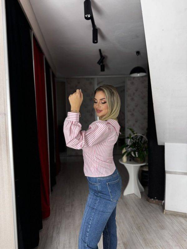 Camasa roz cu dungi albe