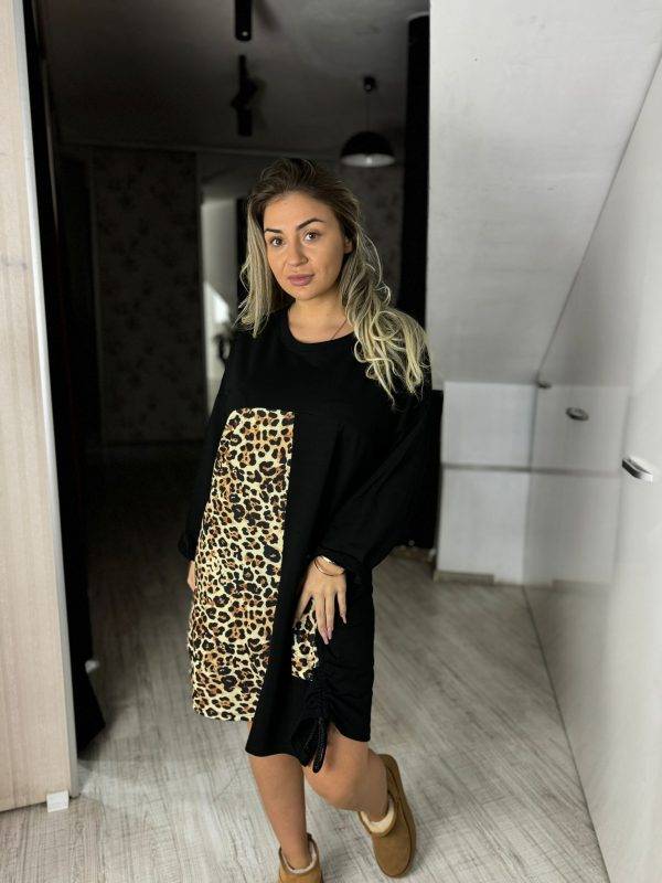 WhatsApp Image 2024-11-23 at 15.55.21 Rochie oversize cu imagini