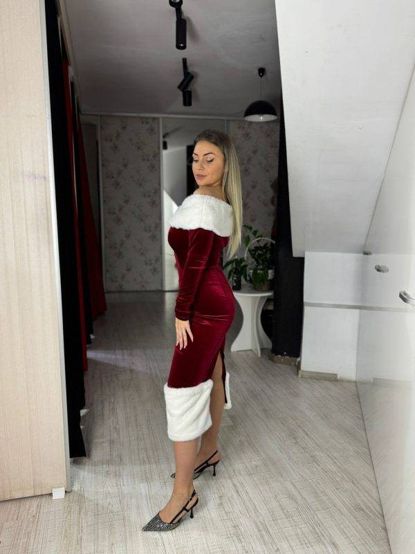 Rochie rosie din catifea