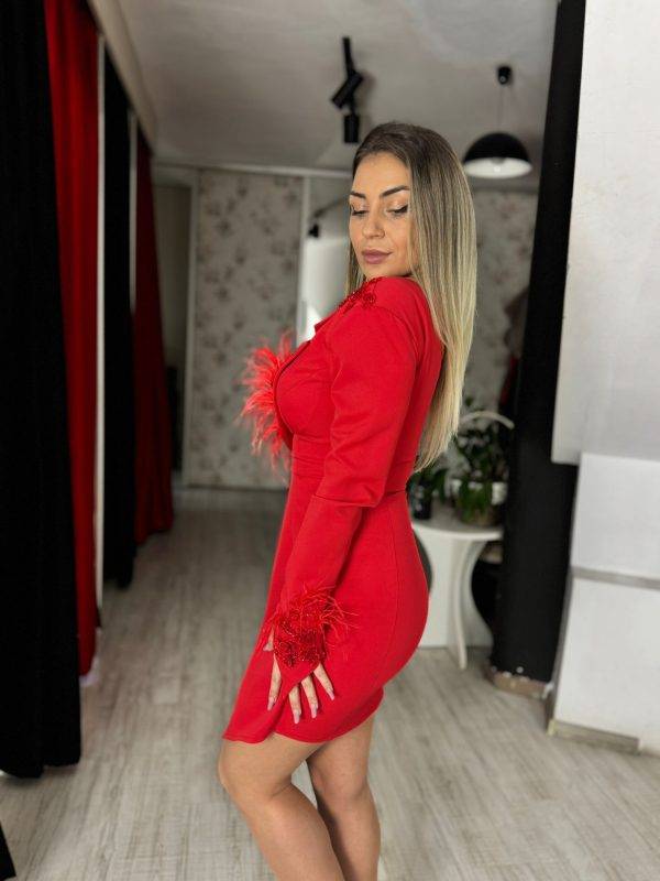 Rochie rosie cu o maneca