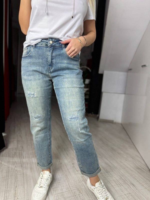 Blug momfit cu rupturi