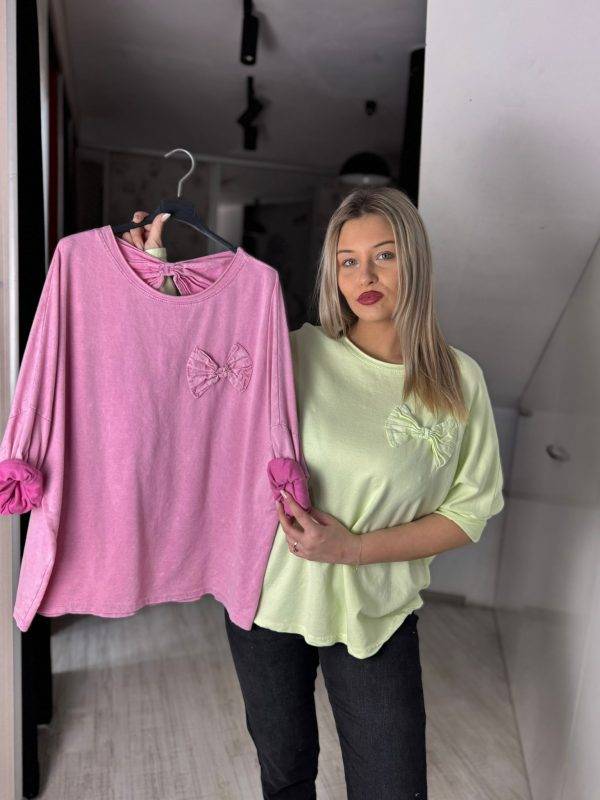 WhatsApp Image 2025-02-09 at 10.06.25 Bluza clara cu funda