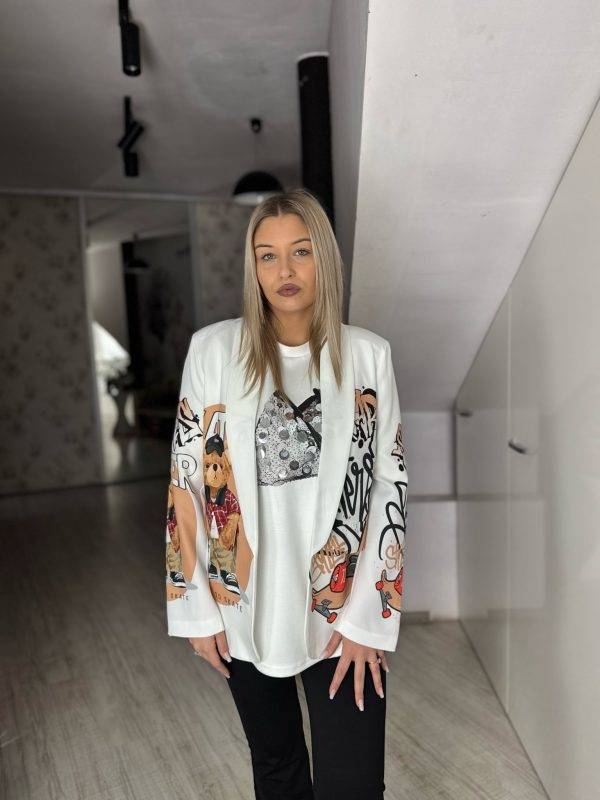 Sacou alb cu ursulet