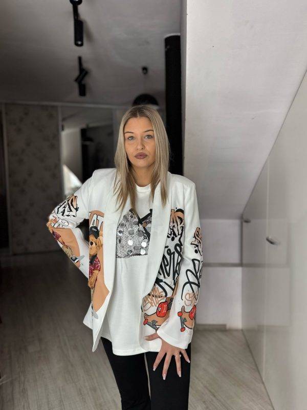 Sacou alb cu ursulet