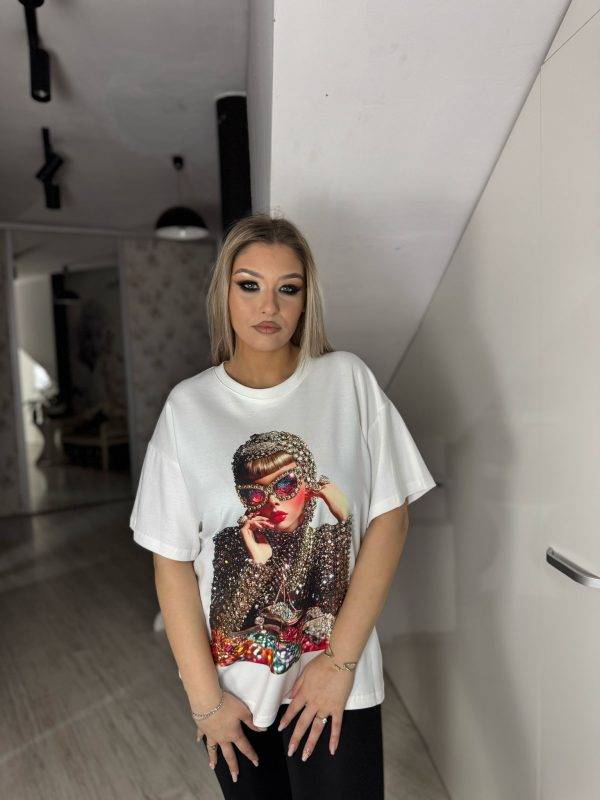 Tricou imprimeu fata cu ochelari