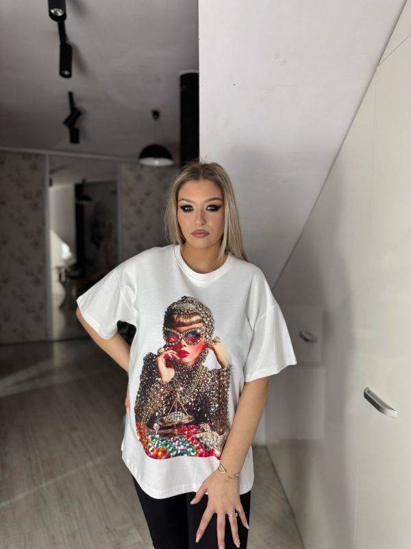 Tricou imprimeu fata cu ochelari