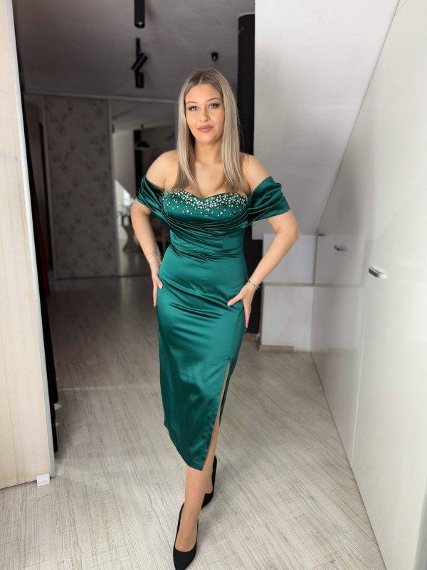 WhatsApp Image 2025-03-23 at 14.22.04 (1) Rochie catya verde