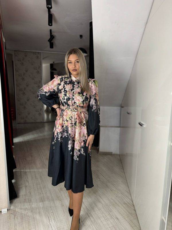 WhatsApp Image 2025-04-13 at 08.57.40 Rochie neagra cu imprimeu floral