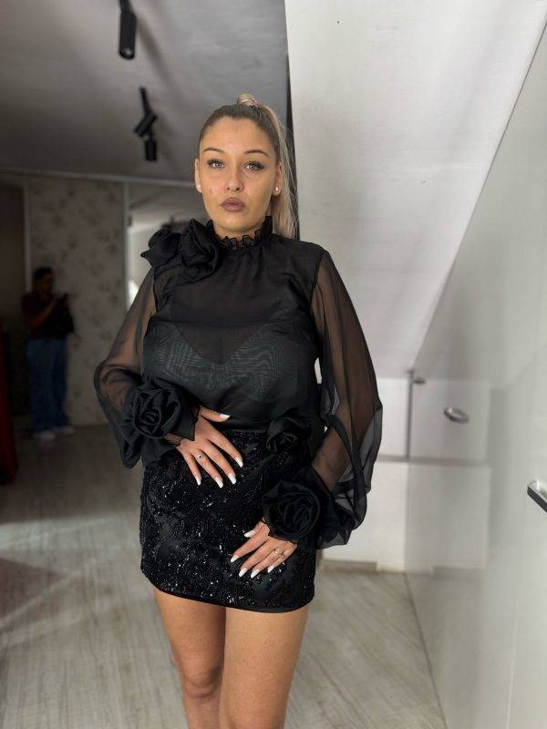 Camasa neagra cu trandafiri 3d