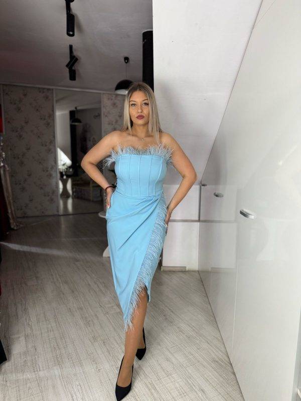 Rochie bleu cu pene