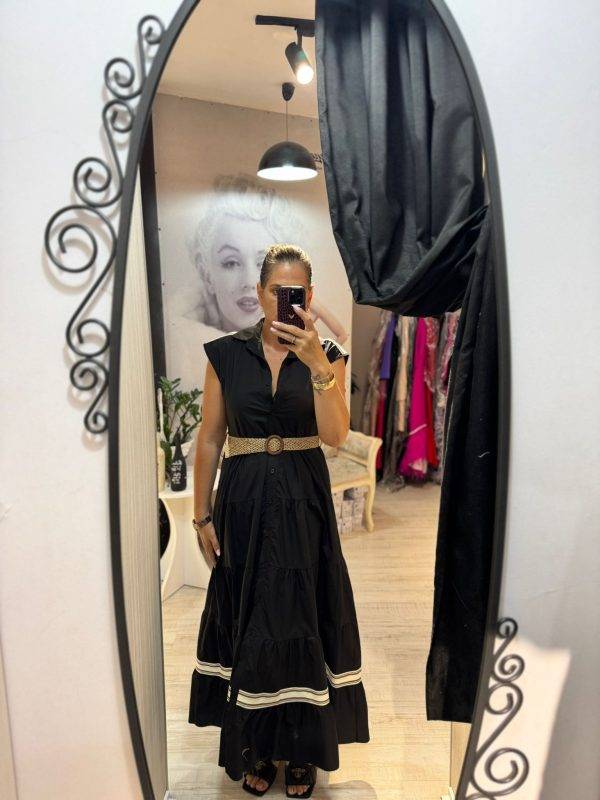 WhatsApp Image 2025-07-26 at 18.53.38 Rochie lunga cu nasturi si curea