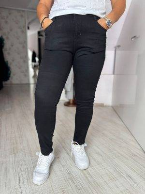 Blug negru simplu skinny