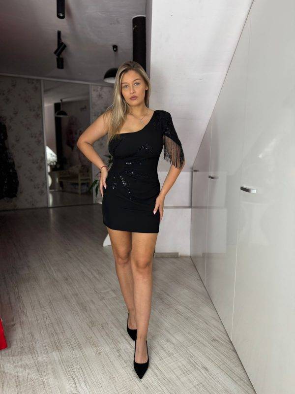 WhatsApp Image 2025-09-04 at 17.25.50 Rochie scurta neagra