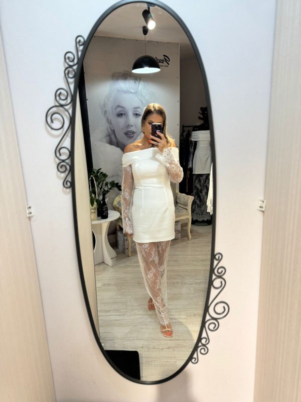 Rochie white cu maneci din dantela