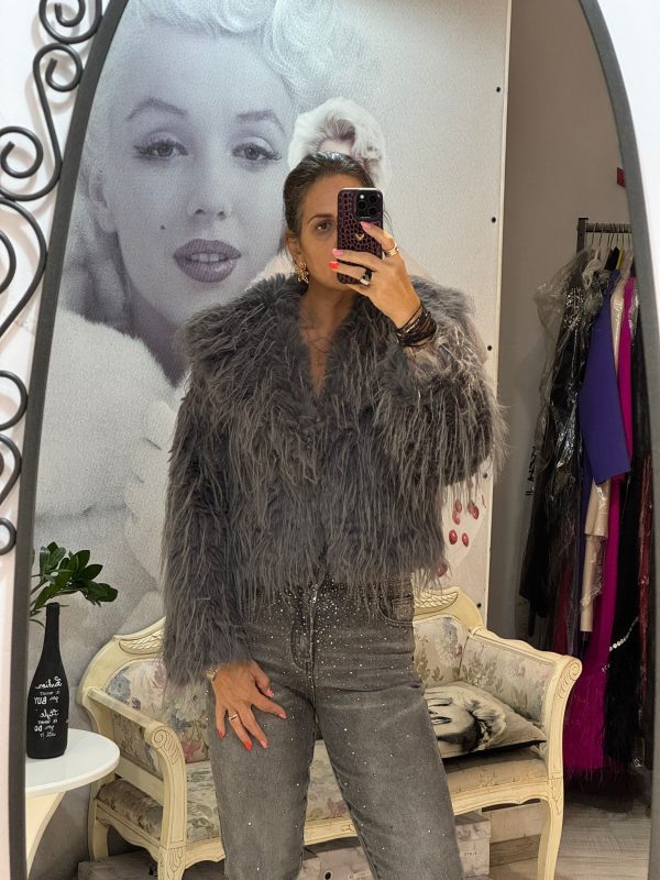 WhatsApp Image 2025-10-04 at 14.29.41 (2) Blana camy