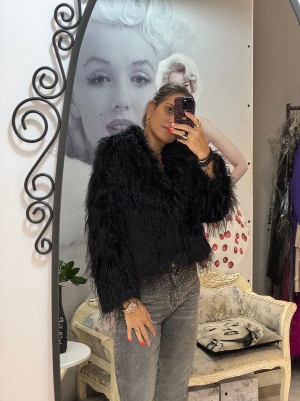 WhatsApp Image 2025-10-04 at 14.29.41 Blana camy