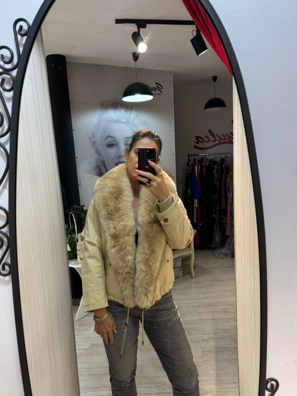 WhatsApp Image 2025-10-04 at 14.29.44 (2) Geaca sorana