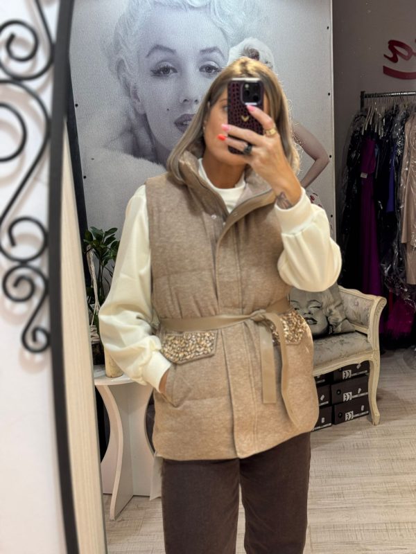 Vesta cu cordon in talie