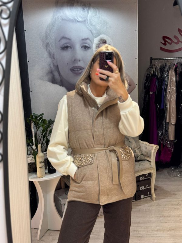 Vesta cu cordon in talie