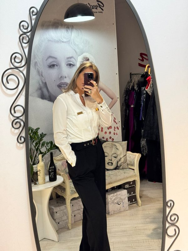 WhatsApp Image 2025-10-29 at 16.51.24 (3) Pantalon negru cu talie inalta si curea