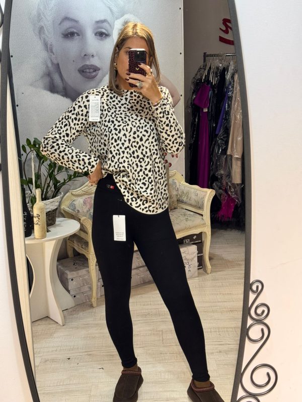 WhatsApp Image 2025-11-02 at 10.05.53 Colant vatuit mat