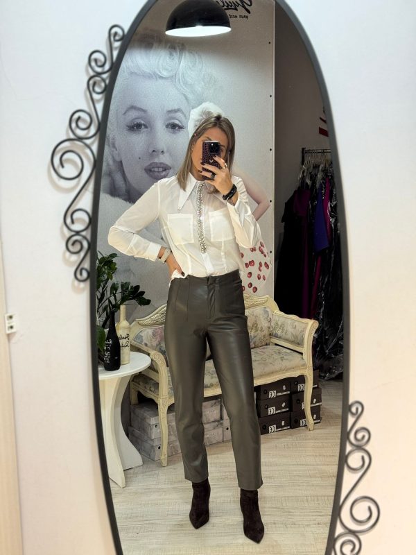 Pantalon karol  kaky piele eco