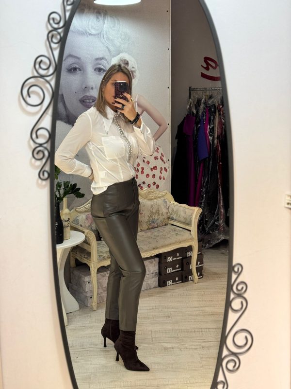 Pantalon karol  kaky piele eco