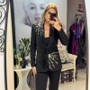 Compleu negru din doua piese cu pantalon evazat