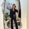 Compleu negru din doua piese cu pantalon evazat