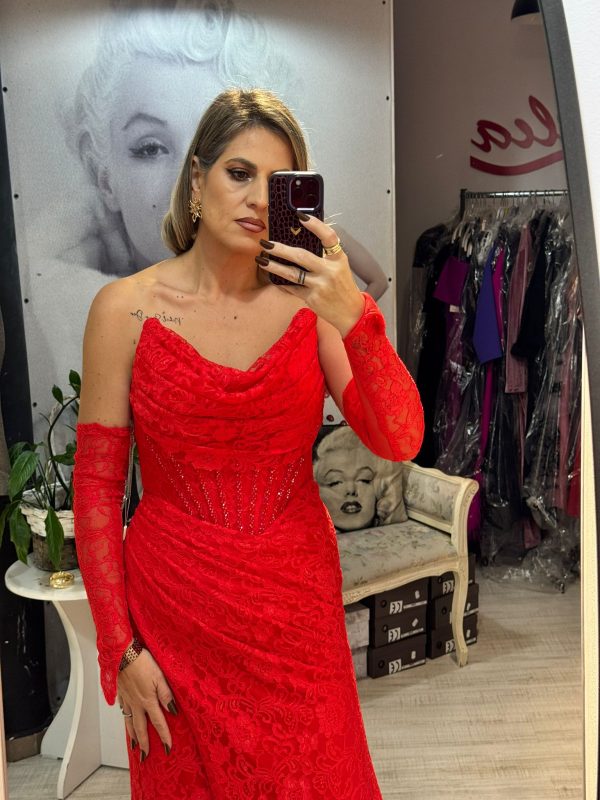 Rochie rosie,lunga,din dantela