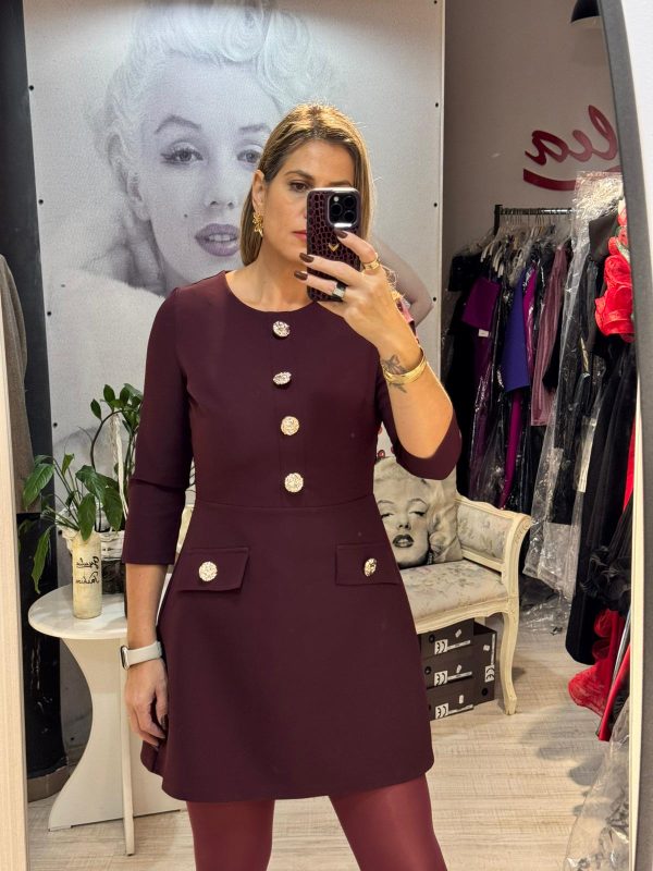 Rochie burgungi cu maneci scurte