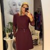 Rochie maro cu maneci lungi si curea in talie