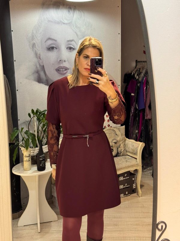Rochie maro cu maneci lungi si curea in talie