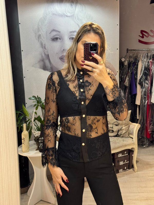 Camasa neagra din dantela
