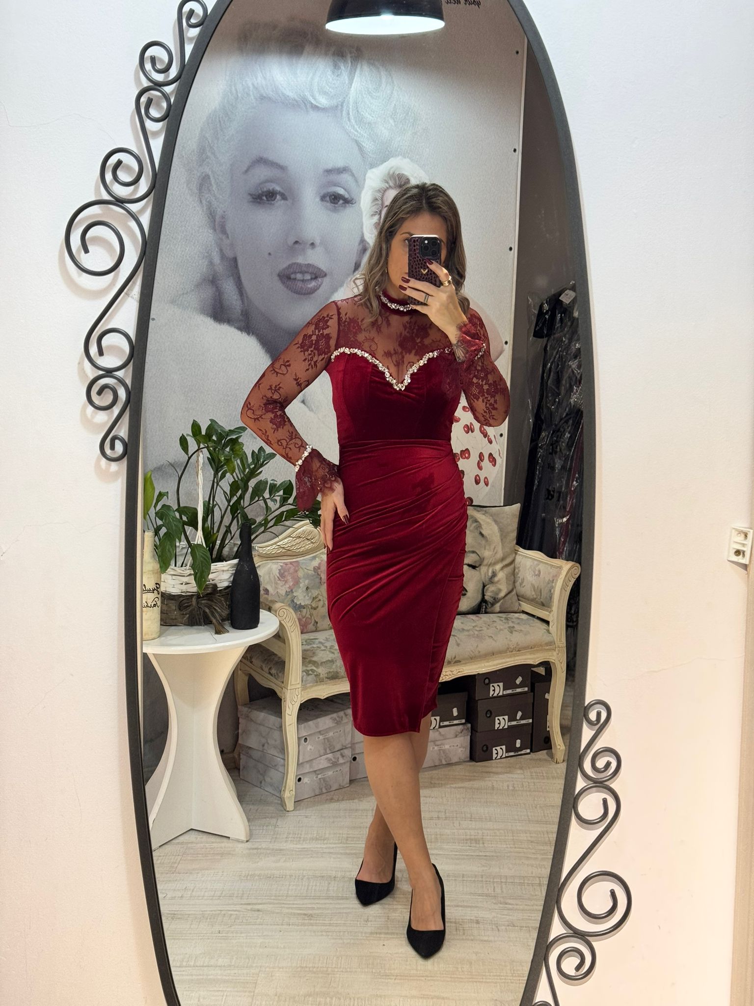 Rochie bordo midi din catifea