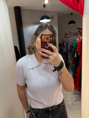 WhatsApp Image 2026-01-22 at 14.37.42 Bluza cu guler accesorizat cu tinte