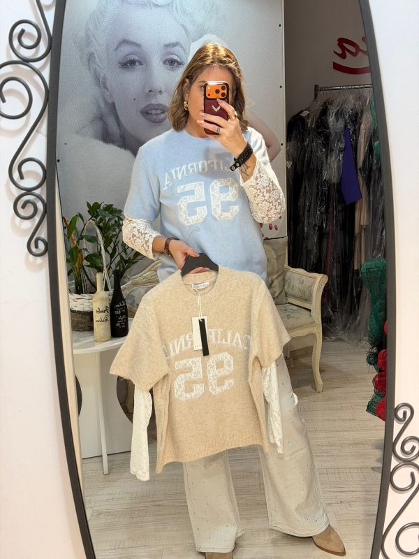 Bluza cu maneci din dantela