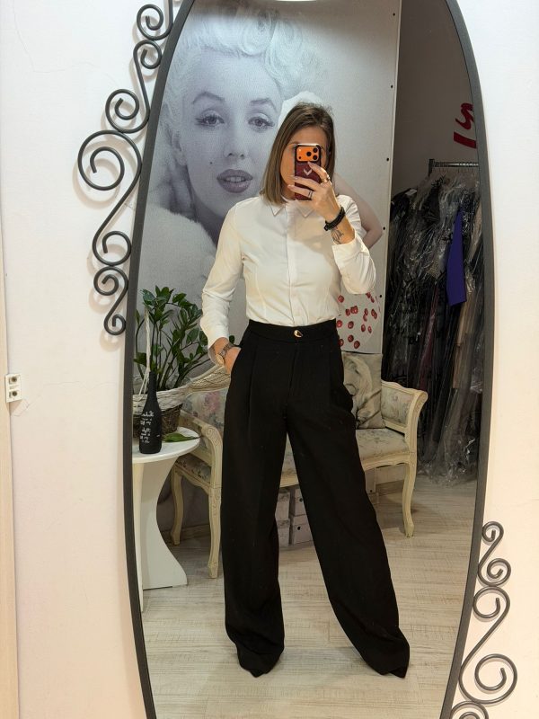 Pantaloni negrii drepti