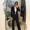 Costum bleumarin cu pantalon evazat