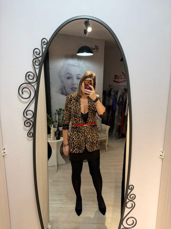 Compleu cu sacou animal print