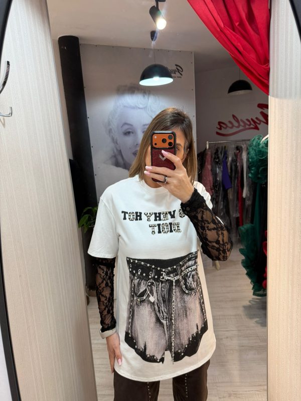 Tricou cu maneci din dantela
