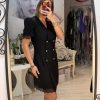 Rochie neagra tip sacou cu maneca scurta