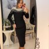 Rochie neagra midi cu perle pe umeri