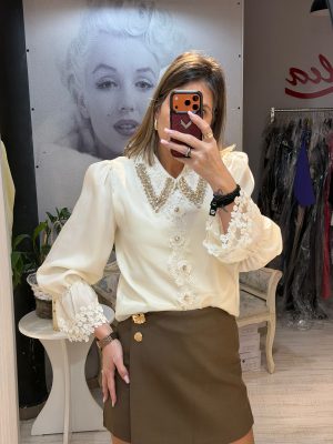 Camasa ivory cu maneci bufante