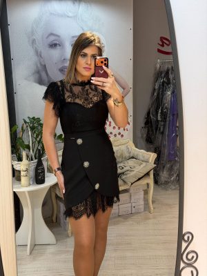 Rochie neagra cu maneci scurte din dantela