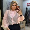 Camasa roz cu funda la gat