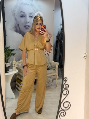 Compleu din satin doua piese